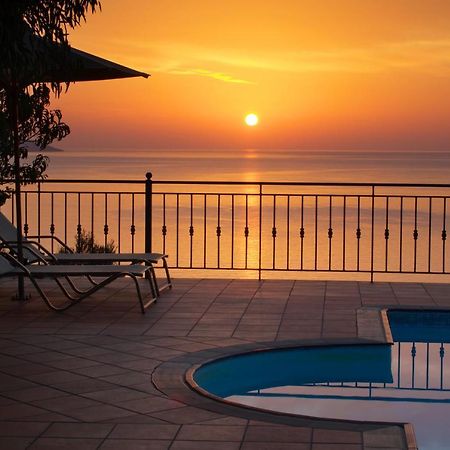 Fotini Apartment Agia Efimia Exterior photo