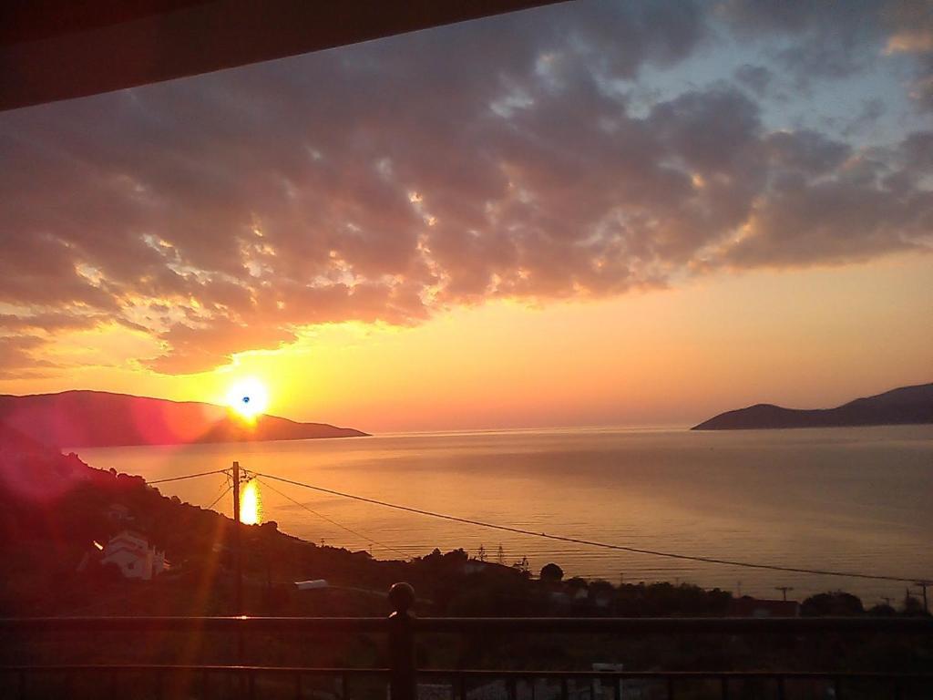 Fotini Apartment Agia Efimia Exterior photo
