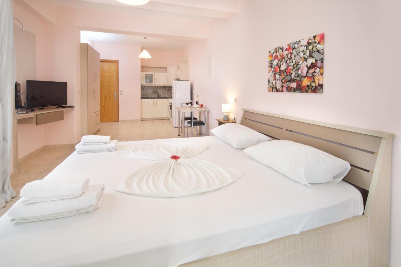 Fotini Apartment Agia Efimia Exterior photo